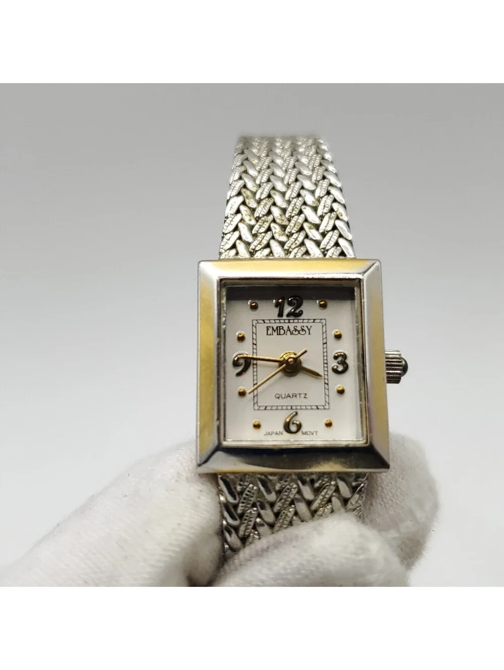 Vintage Embassy Watch Adjustable Mesh Band 16mm Square Womens New Battery